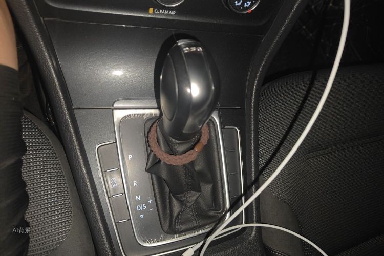 Volkswagen Golf 2019 #16 Volkswagen Golf 2019 car image #16