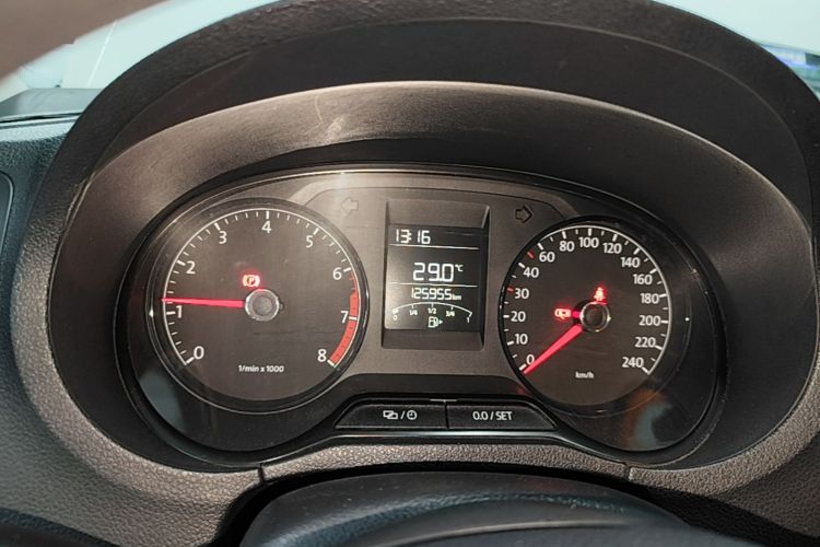 Volkswagen Polo 2015 #15 Volkswagen Polo 2015 car image #15