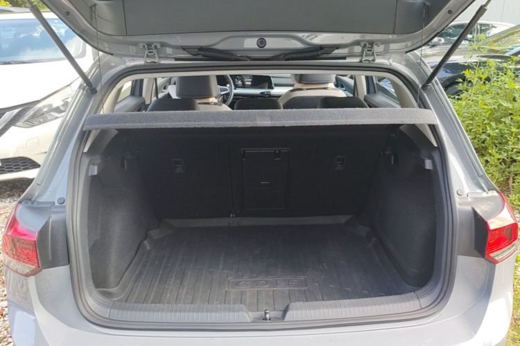Volkswagen Golf 2022 #19 Volkswagen Golf 2022 car image #19