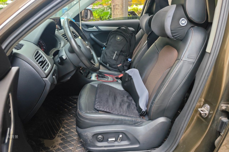 Audi Q3 2019 #17 Audi Q3 2019 car image #17