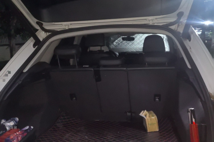 Audi Q3 2020 car image #21