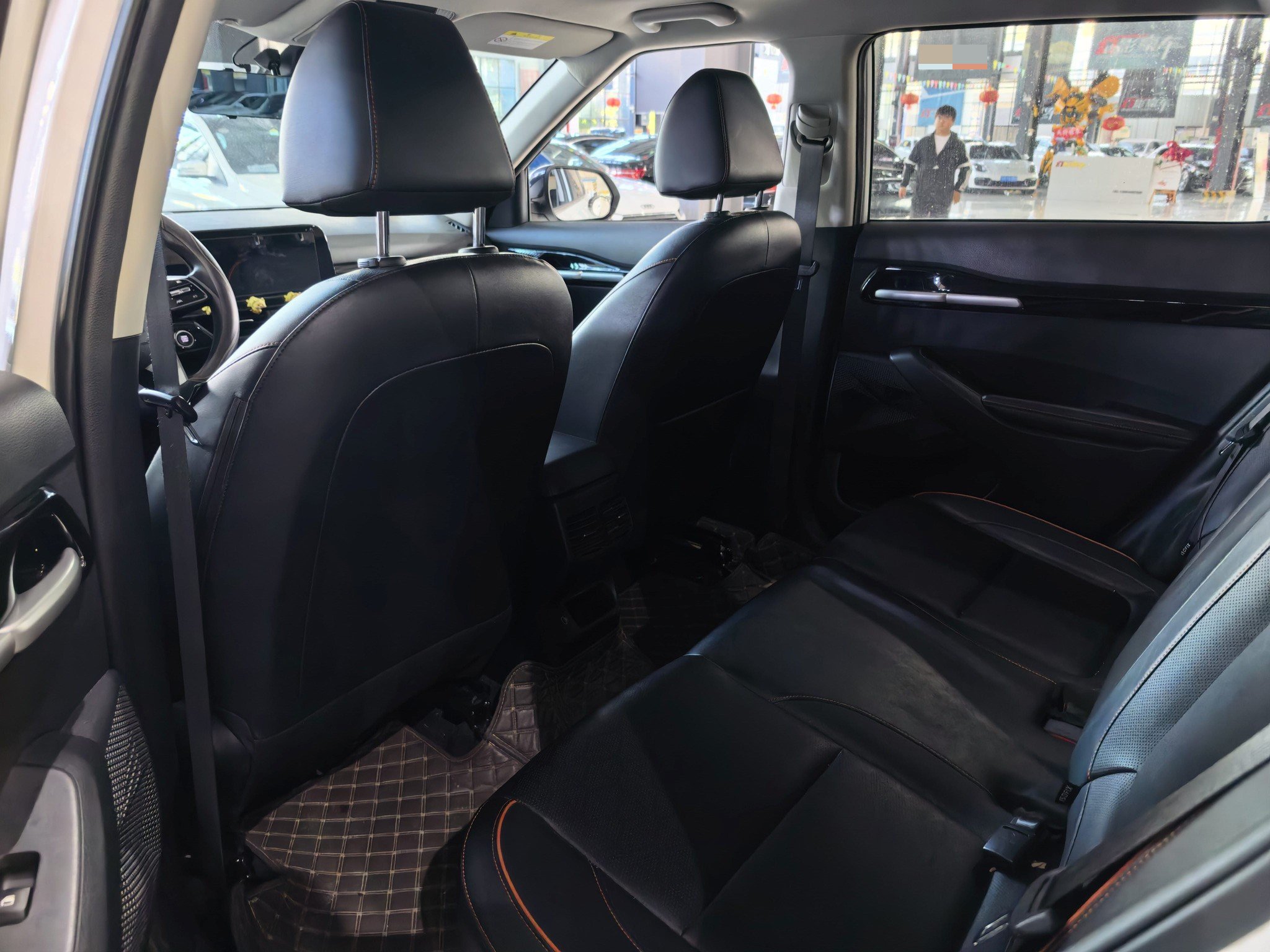 Kia Seltos 2024 immagine di auto #3