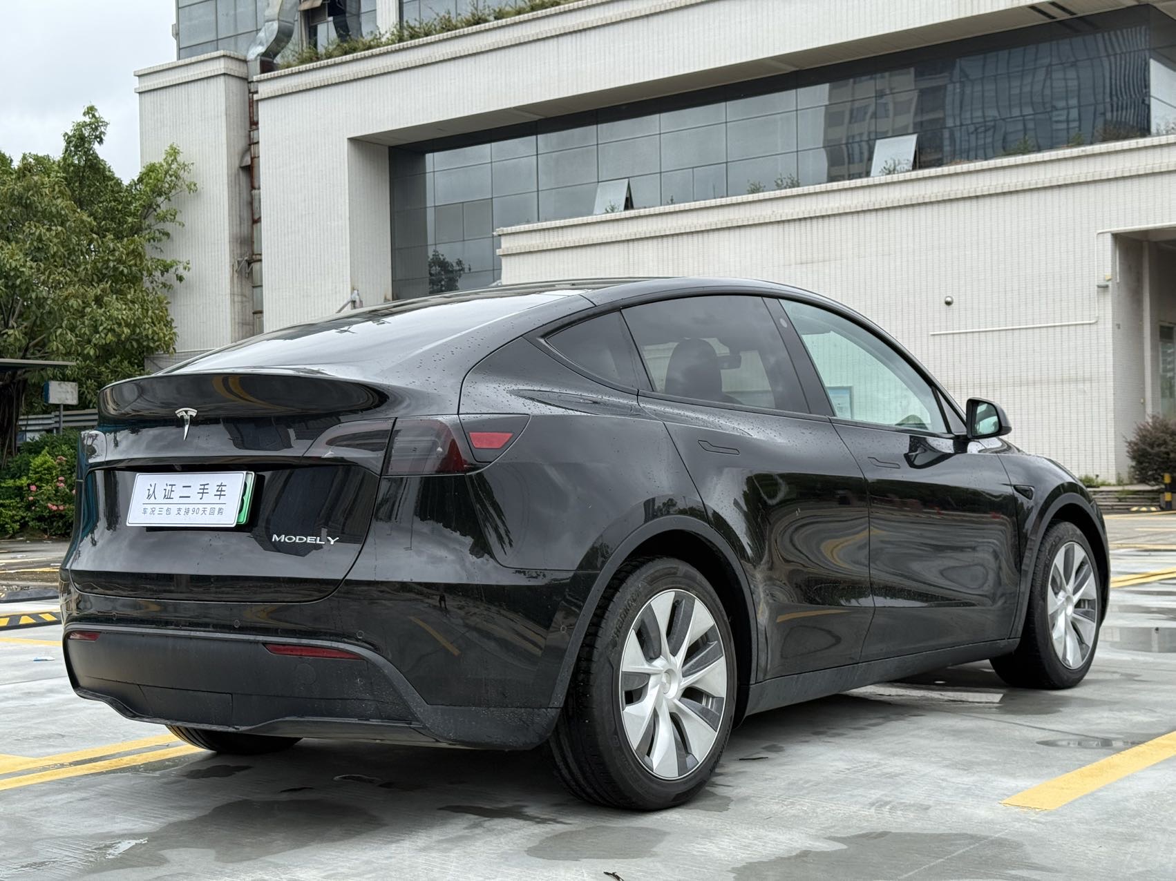 Tesla Model Y 2022 #12 Tesla Model Y 2022 immagine di auto #12