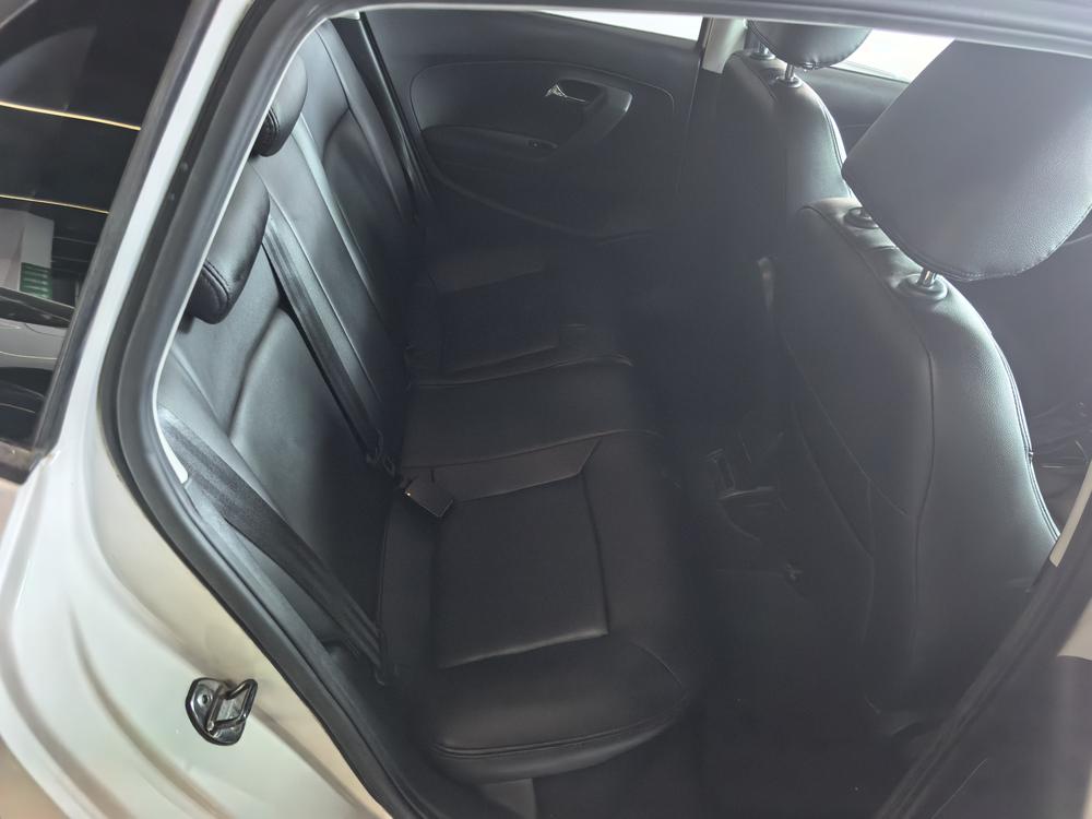 Volkswagen Polo 2018 car image #9