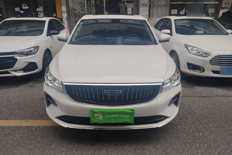 GEELY Emgrand 2022 car image #3
