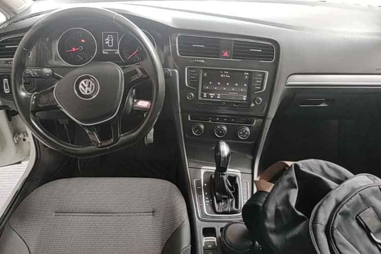 Volkswagen Golf 2017 #10 Volkswagen Golf 2017 car image #10