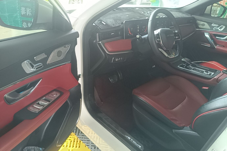Jetour X70 PLUS 2022 #16 Jetour X70 PLUS 2022 car image #16