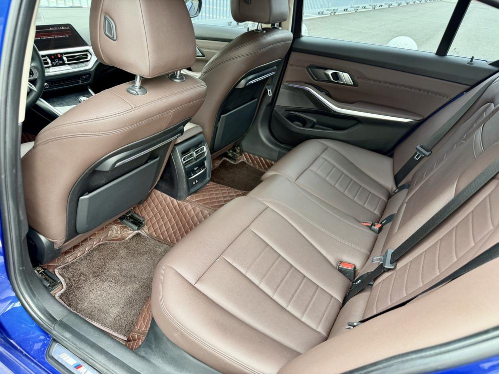 BMW 3 Series 2019 #11 BMW 3 Series 2019 car image #11
