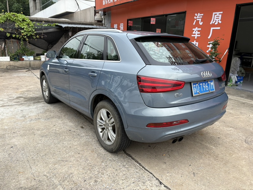 Audi Q3 2015 #5 Audi Q3 2015 car image #5