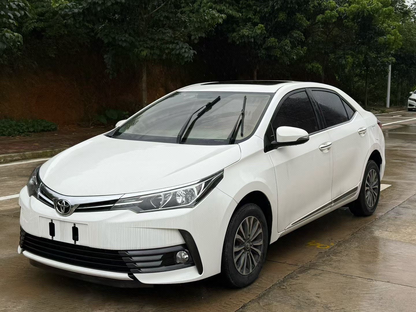 Toyota Corolla 2017 car image 