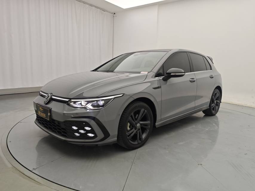 Volkswagen Golf 2024 car image 