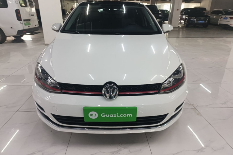 Volkswagen Golf 2016 car image #3
