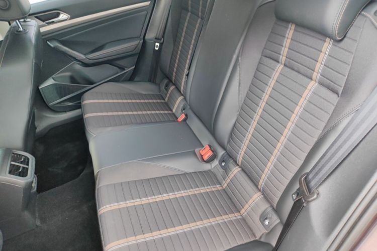 Volkswagen Lavida 2019 #17 Volkswagen Lavida 2019 car image #17