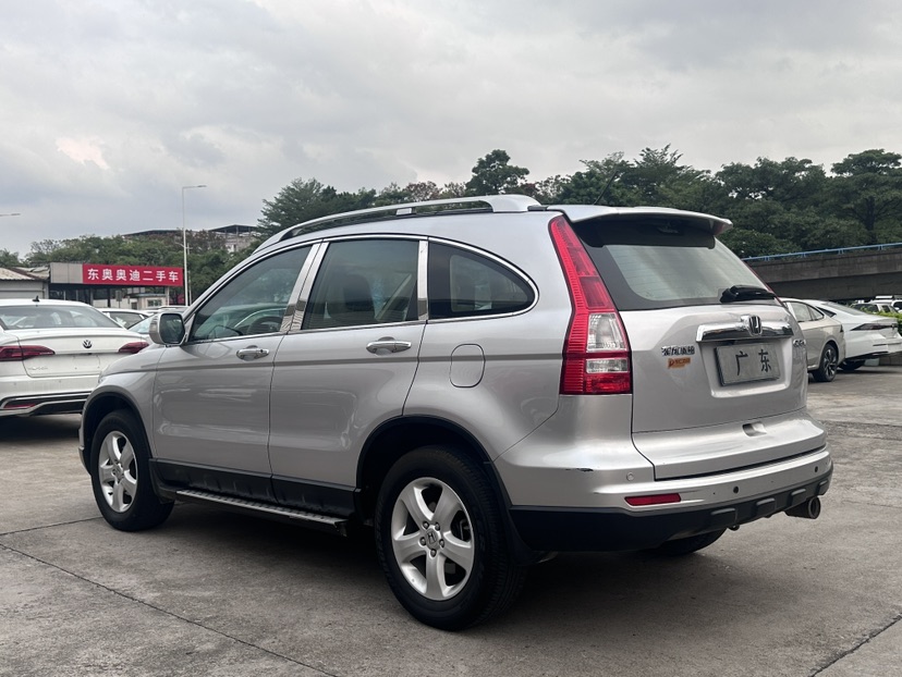 Honda CR-V 2011 #9 Honda CR-V 2011 car image #9
