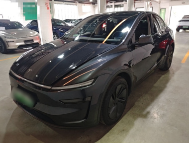 Tesla Model Y 2025 Tesla Model Y 2025 immagine di auto
