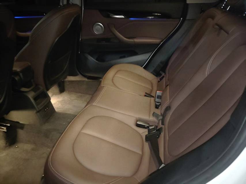 BMW X1 2021 car image #6
