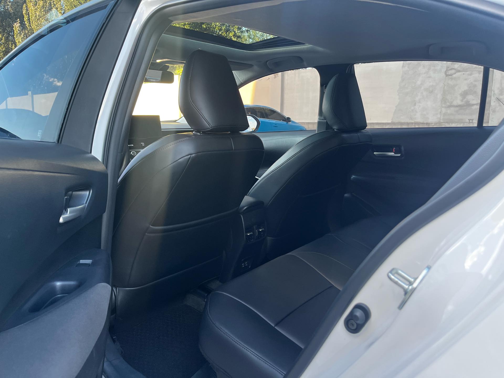 Toyota Corolla 2023 car image #10