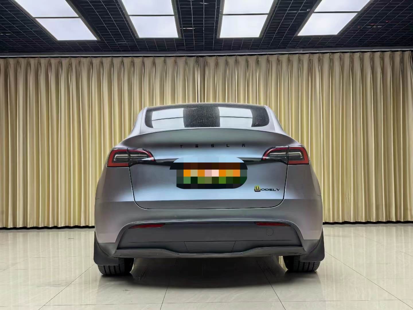 Tesla Model Y 2022 #8 Tesla Model Y 2022 car image #8