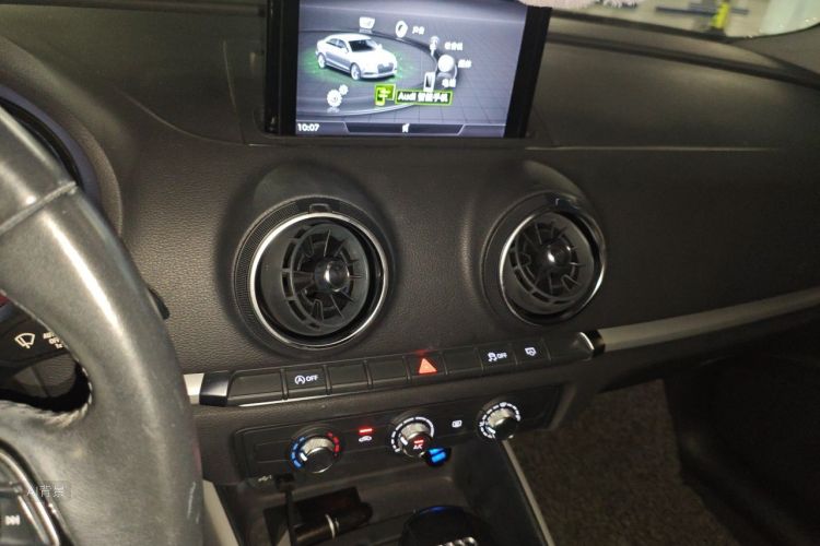 Audi A3 2019 car image #15