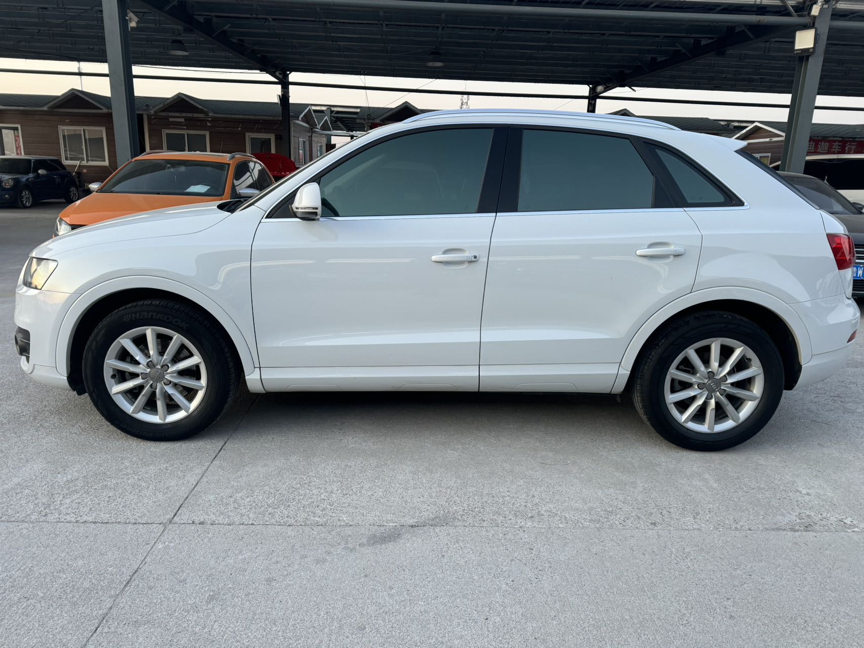 Audi Q3 2014 #4 Audi Q3 2014 car image #4