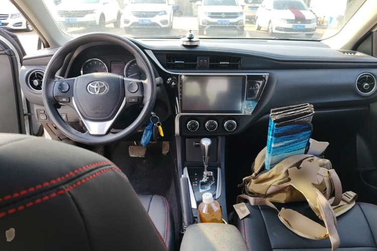 Toyota Corolla 2018 #10 Toyota Corolla 2018 car image #10