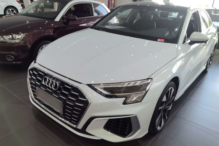 Audi A3 2024 صورة سيارة #2