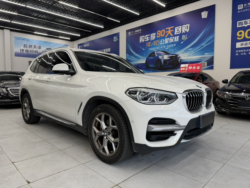 BMW X3 2019 #3 BMW X3 2019 car image #3
