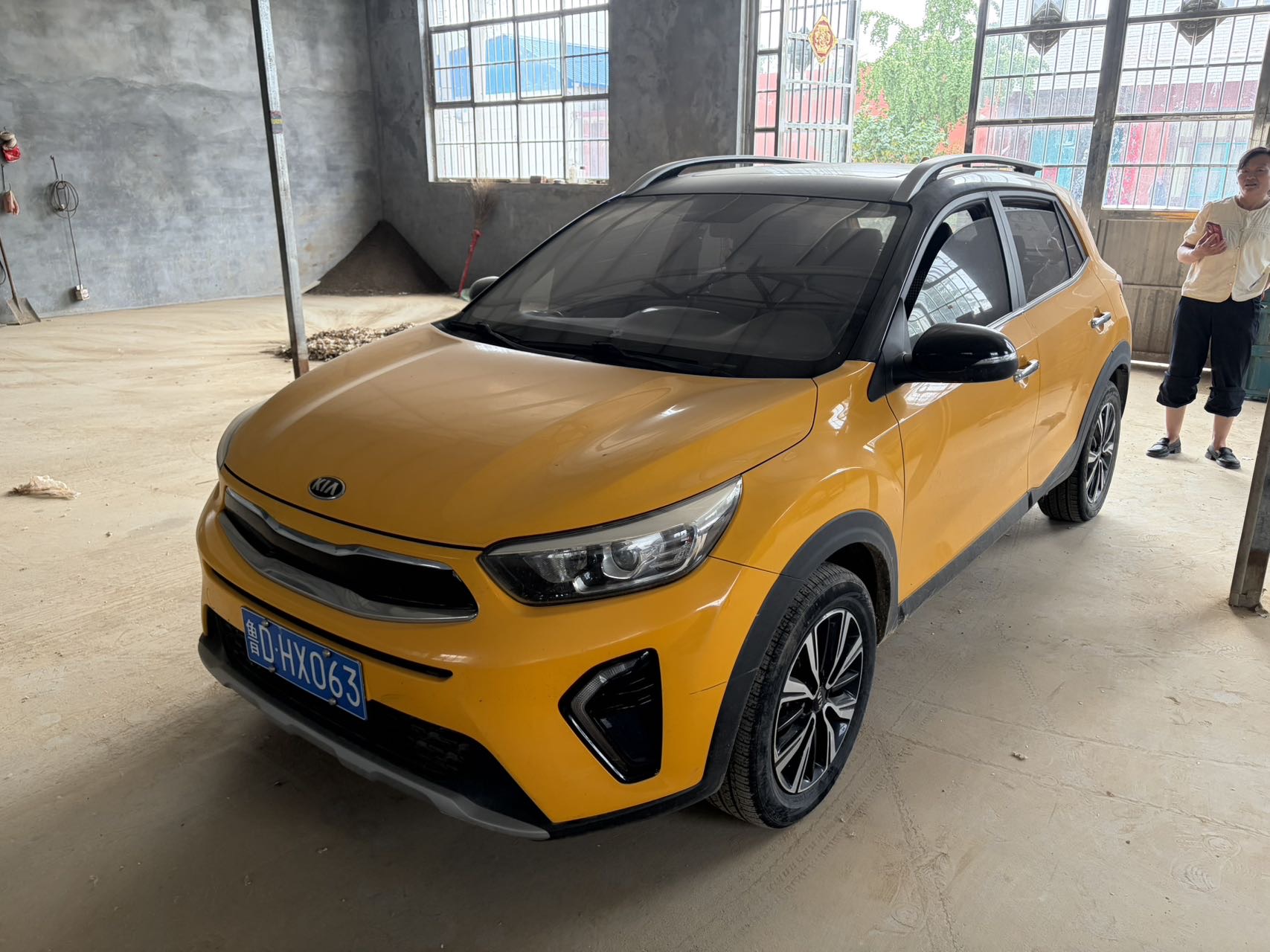 Kia KX1 2019 car image 