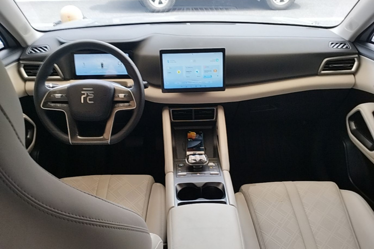 BYD YuanUP 2025 car image #10
