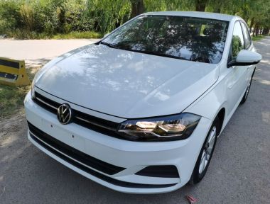 Volkswagen Polo 2023 car image 