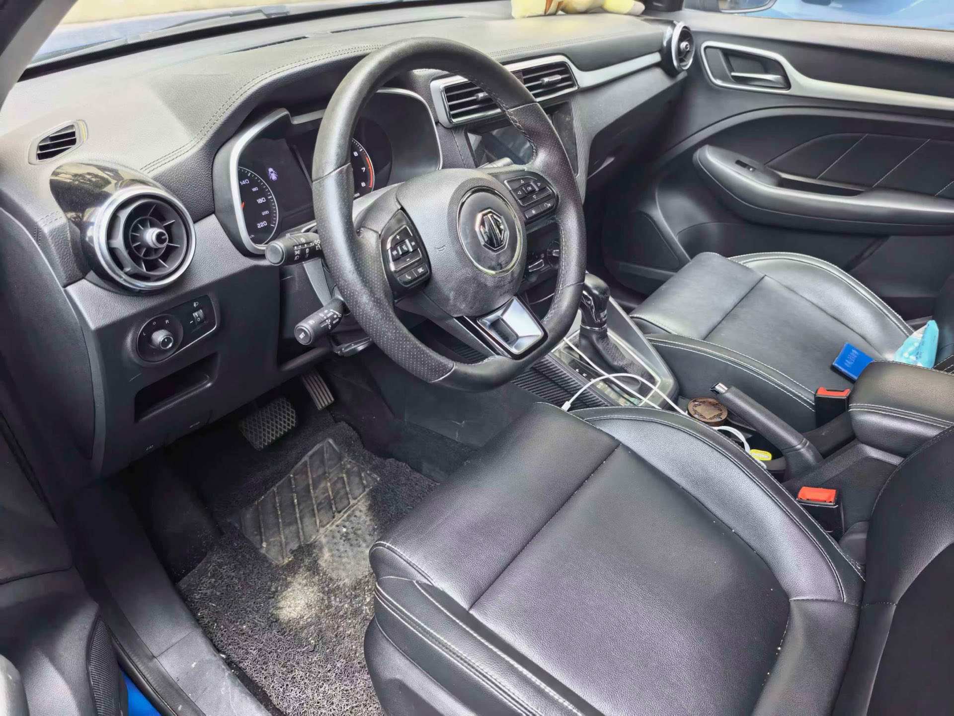 MG ZS 2018 #8 MG ZS 2018 car image #8