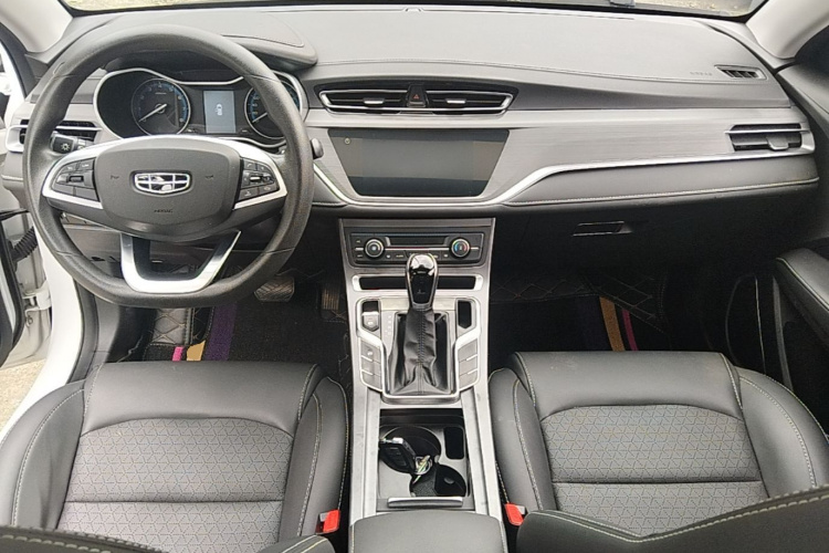 GEELY Emgrand 2020 #10 GEELY Emgrand 2020 car image #10