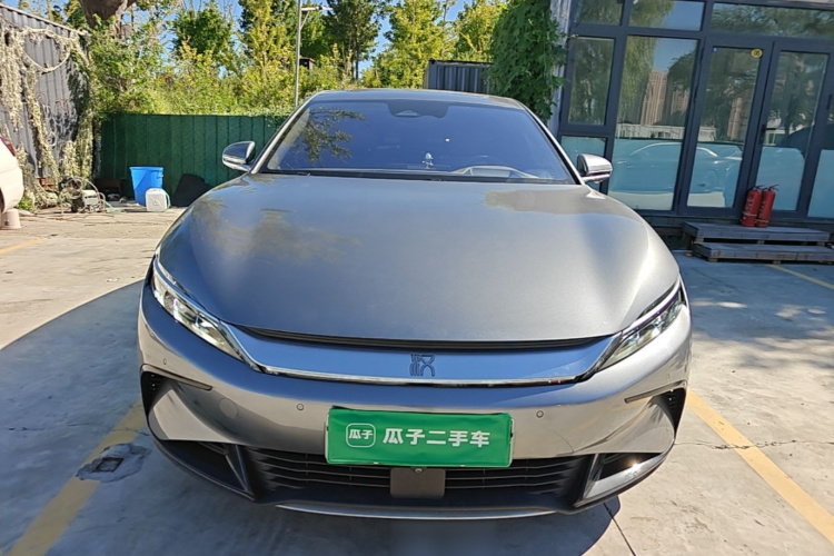 BYD Han 2022 image de voiture #3