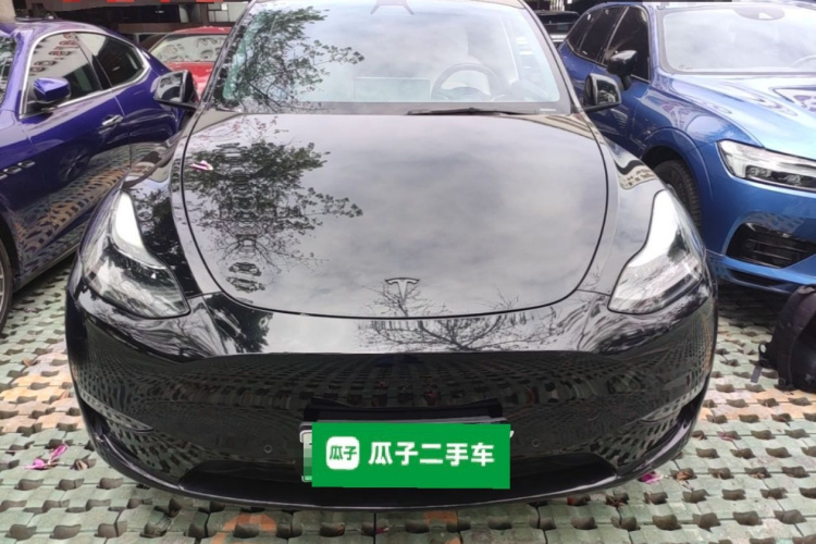 Tesla Model Y 2021 #3 Tesla Model Y 2021 car image #3