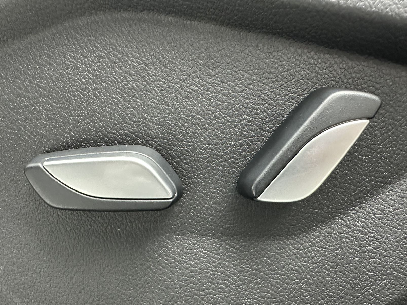 GEELY Vision X6 2023 #15 GEELY Vision X6 2023 صورة سيارة #15
