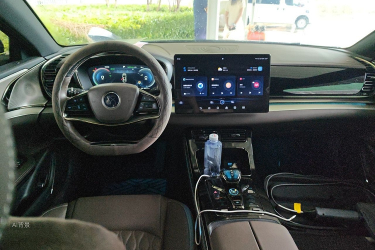 BYD Han 2023 #11 BYD Han 2023 car image #11
