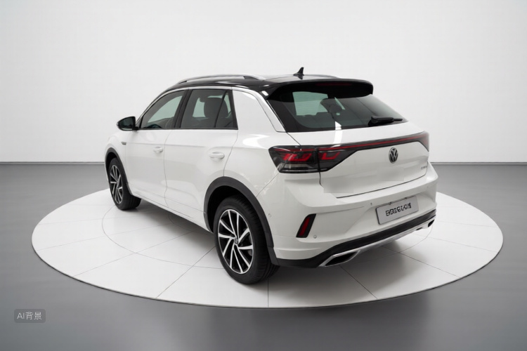 Volkswagen T-Roc 2025 immagine di auto #5