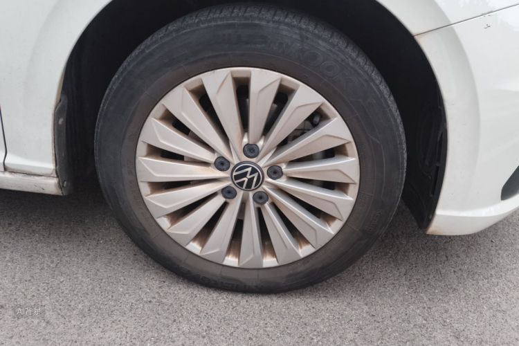Volkswagen Lavida 2021 car image #9