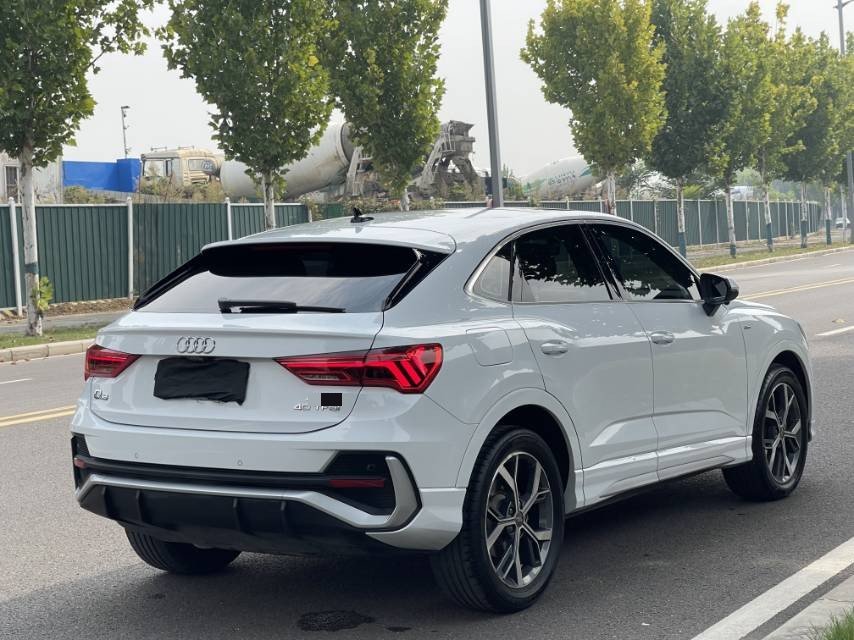 Audi Q3 Sportback 2021 #8 Audi Q3 Sportback 2021 immagine di auto #8