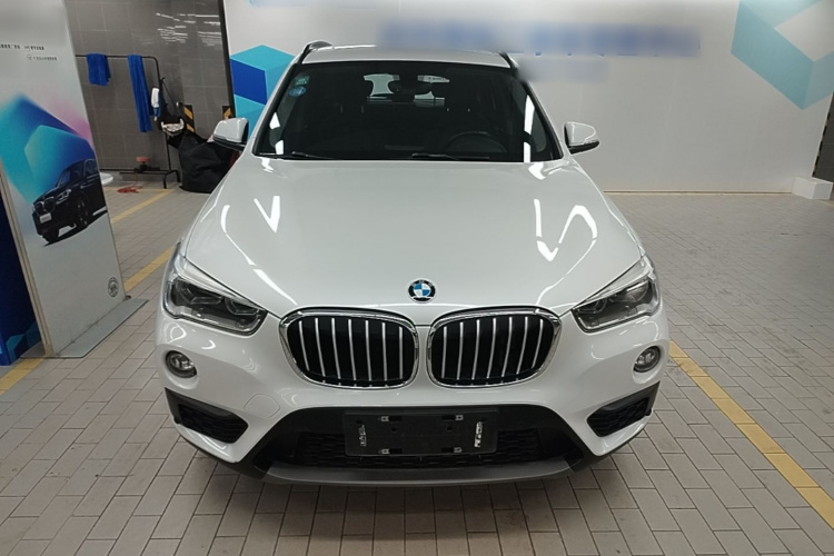 BMW X1 2017 #3 BMW X1 2017 car image #3