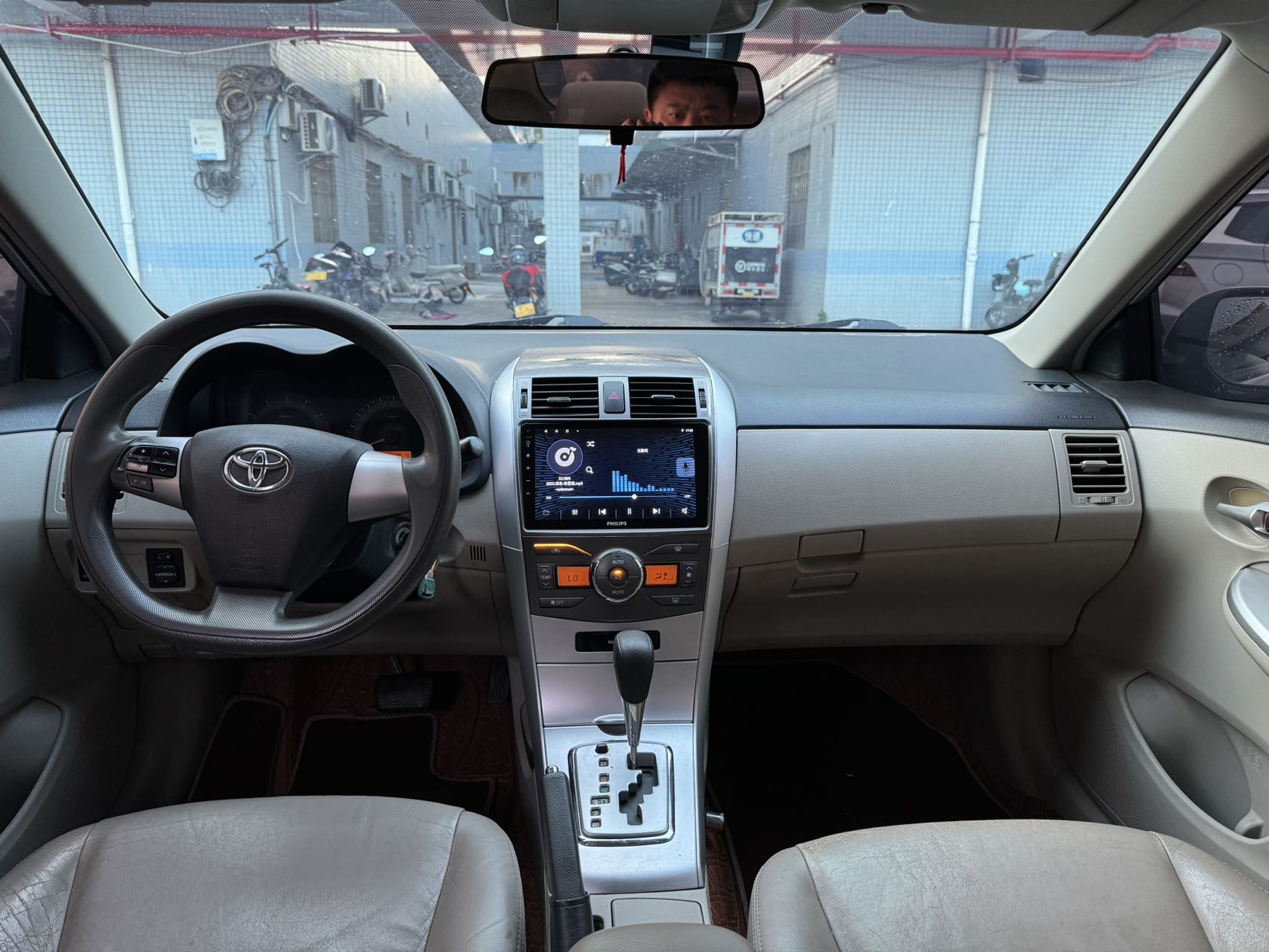Toyota Corolla 2014 #6 Toyota Corolla 2014 car image #6