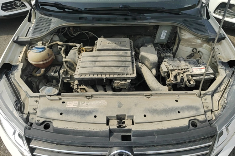 Volkswagen Santana 2017 car image #20