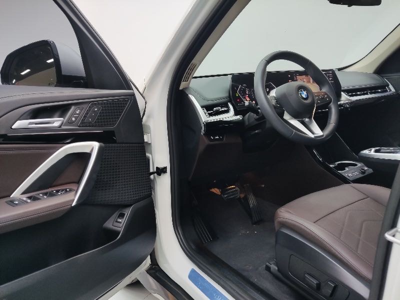BMW X1 2023 #6 BMW X1 2023 car image #6