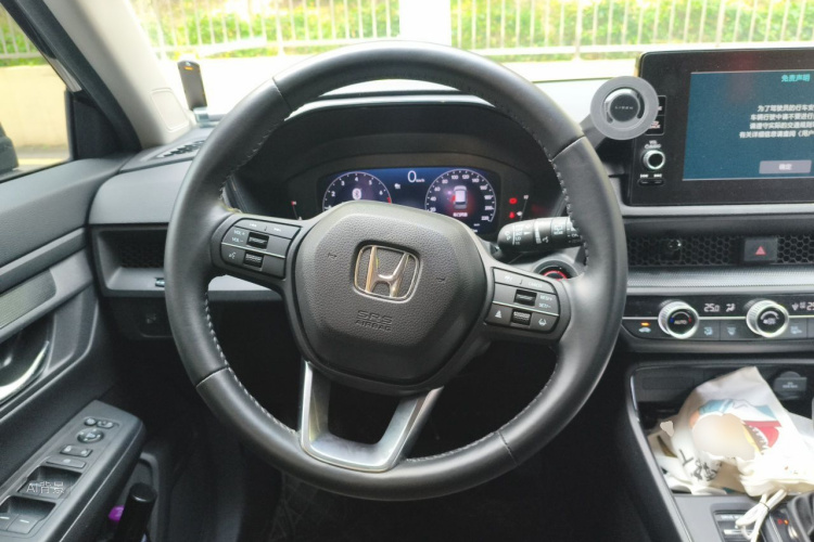 Honda CR-V 2023 #12 Honda CR-V 2023 immagine di auto #12