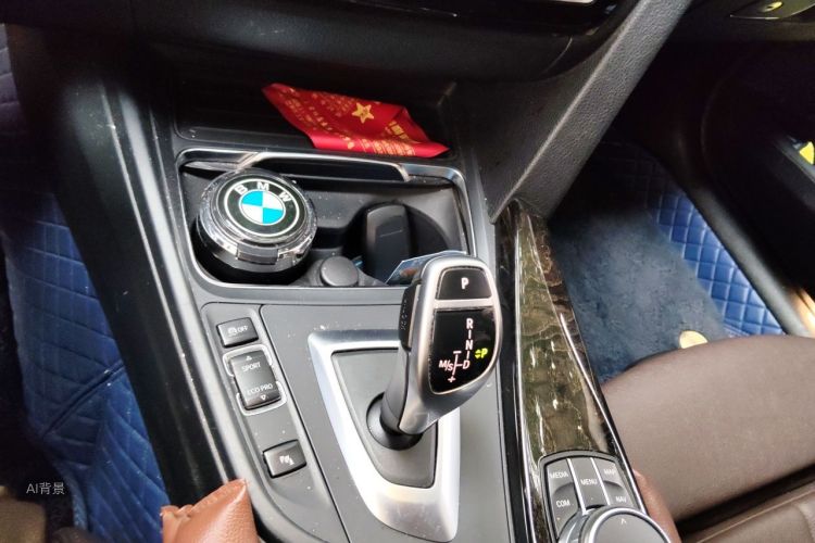 BMW 3 Series 2019 #16 BMW 3 Series 2019 car image #16
