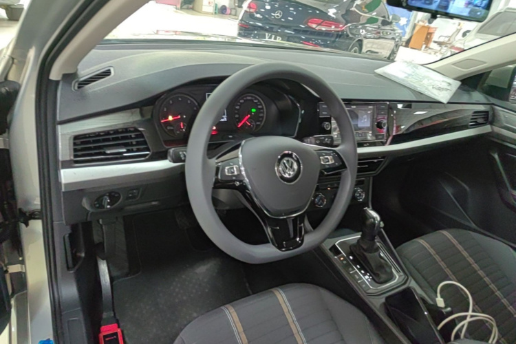 Volkswagen Lavida 2019 #10 Volkswagen Lavida 2019 car image #10