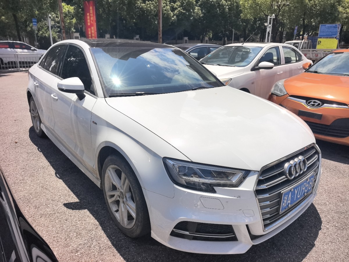 Audi A3 2020 car image #3