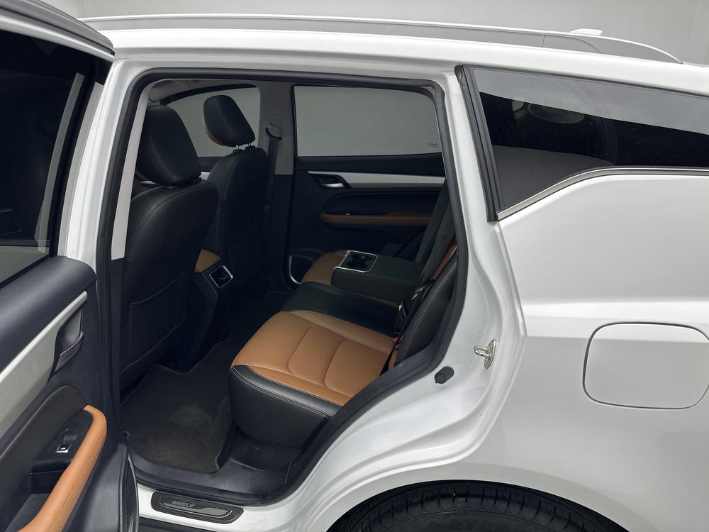 GEELY Vision X6 2020 car image #18