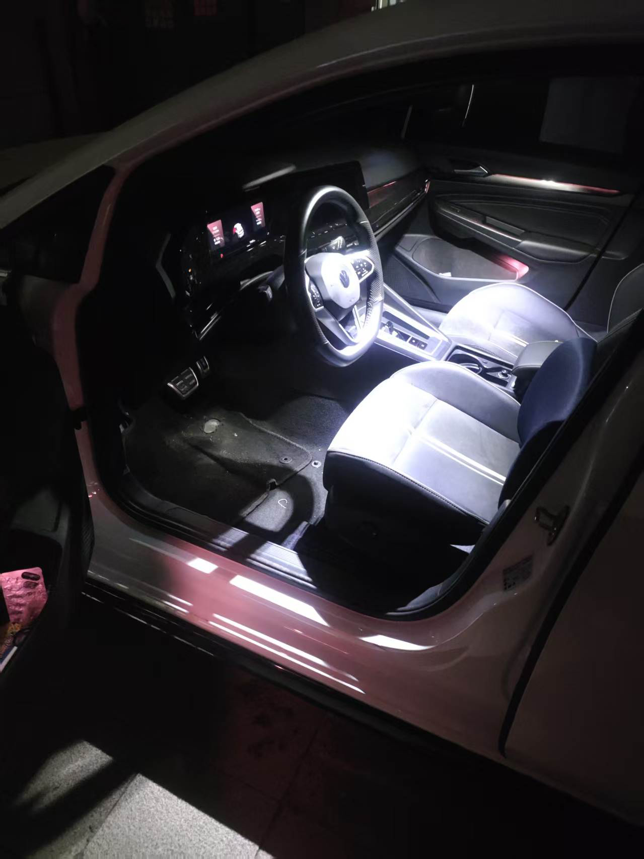 2022 #2 2022 car image #2