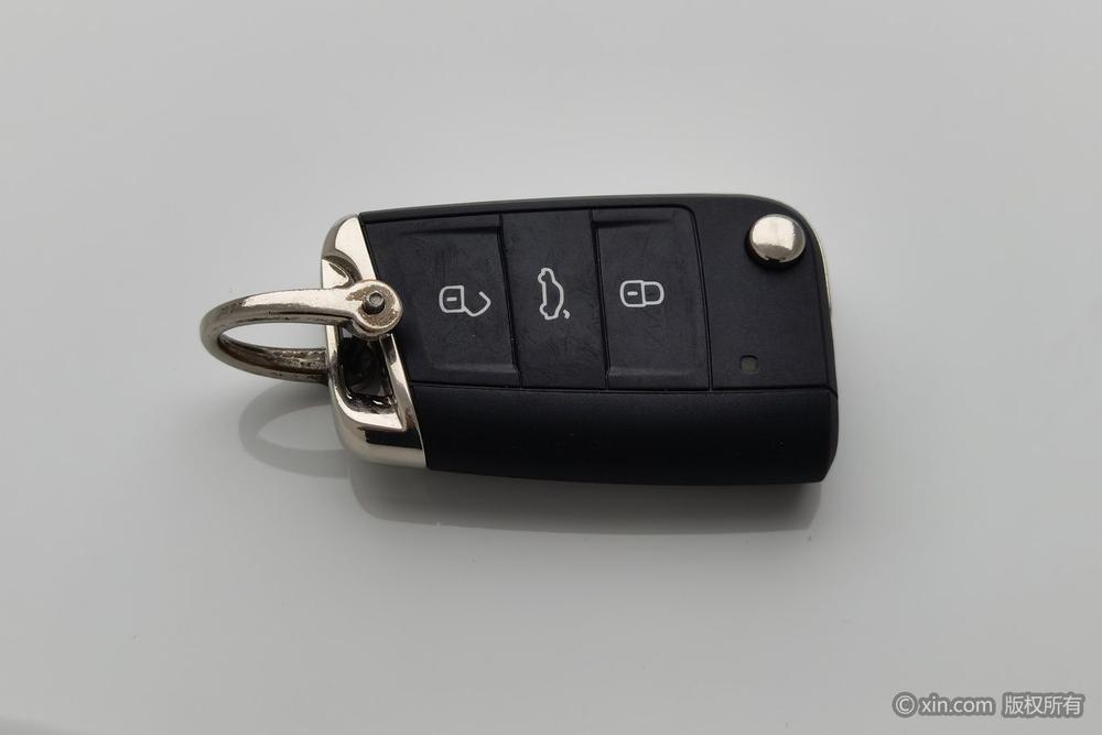 Volkswagen Tharu 2025 car image #6